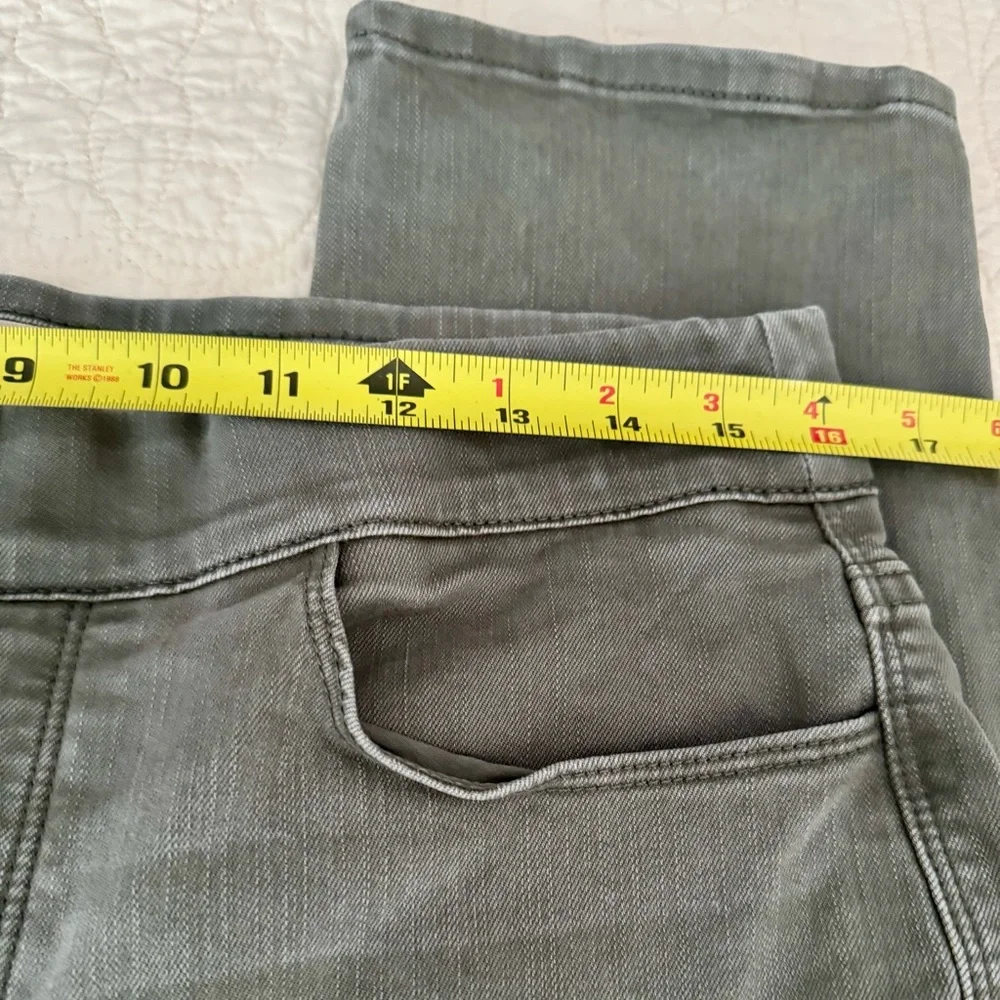 Soft Surroundings Ultimate Relaxed Pull On Jean Style Pants Sage Green Size M - Picture 6 of 11